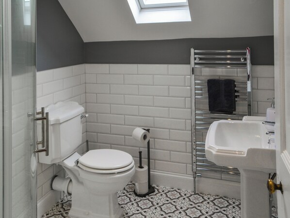 Bathroom | Mollies View, Wooler