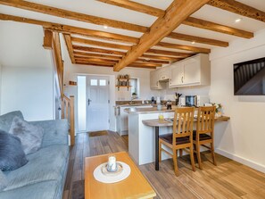 TV - Brent Cottage - UK48889 (East Brent, near Weston-super-Mare)