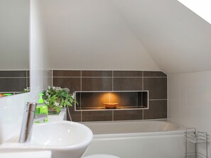 Towels - Roslin Chapel Lodge - UK49194 (Roslin)