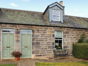 Exterior - Roslin Chapel Lodge - UK49194 (Roslin)