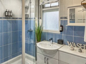 Towels - 4 bedroom accommodation in Falkland (Falkland)