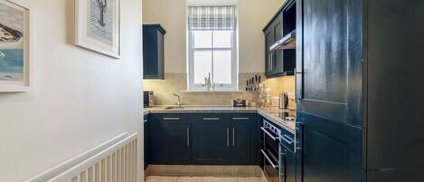 Lavavajillas y periquera