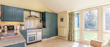 Dishwasher, highchair