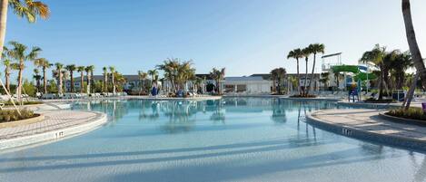 Alberca techada y alberca climatizada