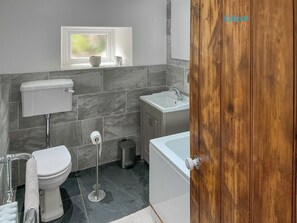 Towels - 2 bedroom accommodation in St Bees (St Bees)