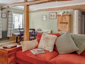 TV - 2 bedroom accommodation in Cadnam, near Brockenhurst (Cadnam, near Brockenhurst)