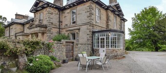 Alojamiento de 5 habitaciones en Lancaster