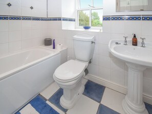 Towels - 5 bedroom accommodation in Lancaster (Lancaster)