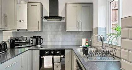 2 bedroom accommodation in Grantham