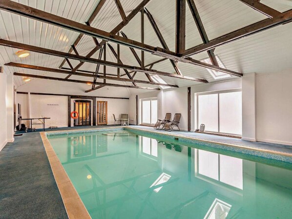Pool - The Pool House - UK48229 (Tibenham)