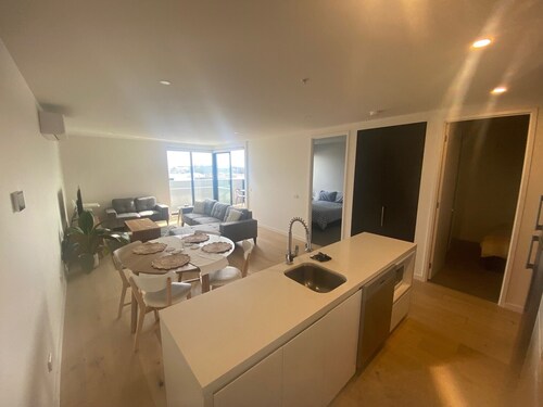 Modern Apartment Airport Area