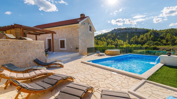 Piscine chauffée
