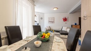 Dining - Apartman Max by Villas Guide (Rijeka)