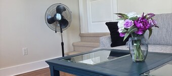 1 bedroom suit in Langford Victoria. Great view and privacy.