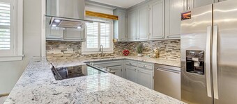 Riverfront Fun: Quiet Home Near Hampton Coastline