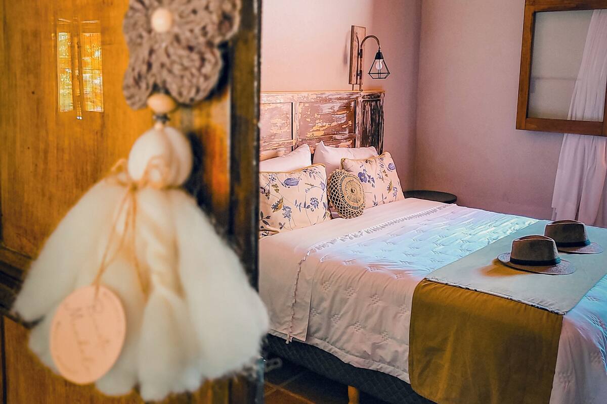 ุบุฑูุฉ ู
ุฒุฏูุฌุฉ ุนุงุฏูุฉ - ุจู
ูุธุฑ ููู
ูุชุฒู | ู
ูุชุจ ูู
ุณุงุญุฉ ุนู
ู ูููู
ุจููุชุฑ ุงูู
ุญู
ูู ููุงู ูุงู ู
ุฌุงููุง