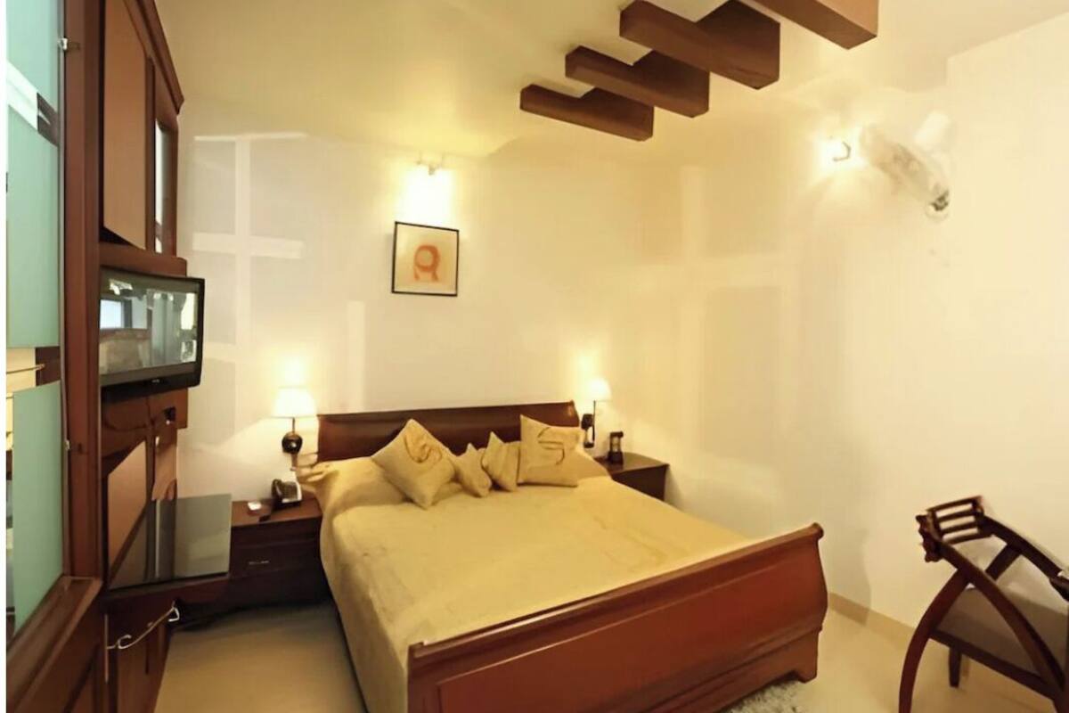 Executive Room | Free WiFi