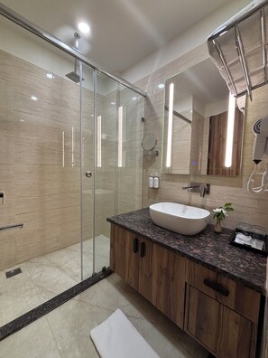Suite | Bathroom - Anandi Bhawan by Pandora, Vrindavan (Mathura)