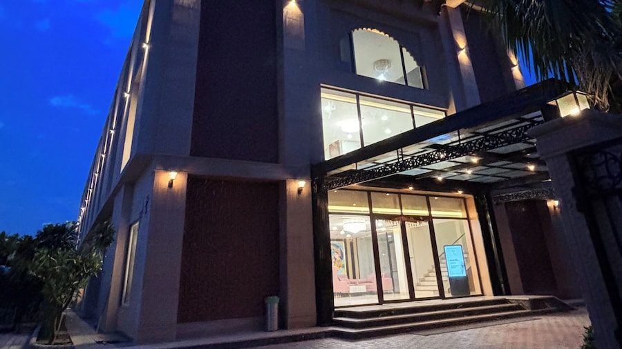 Anandi Bhawan by Pandora, Vrindavan