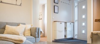 Apartment 'Auszeit' with Private Terrace and Wi-Fi
