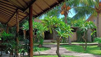 Kamar Double, balkon, pemandangan kebun | Pemandangan taman