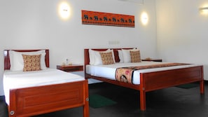 Deluxe Triple Room, Balcony, Garden View