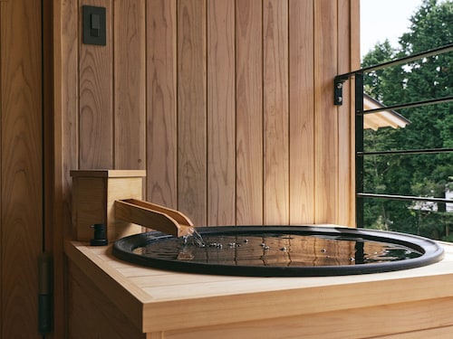 GEOSPOT MOTOHAKONE C
