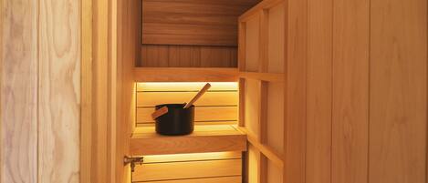 Standard Twin Room, Balcony, Hill View | Bathroom