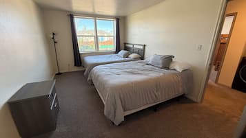2 bedrooms, WiFi, bed sheets