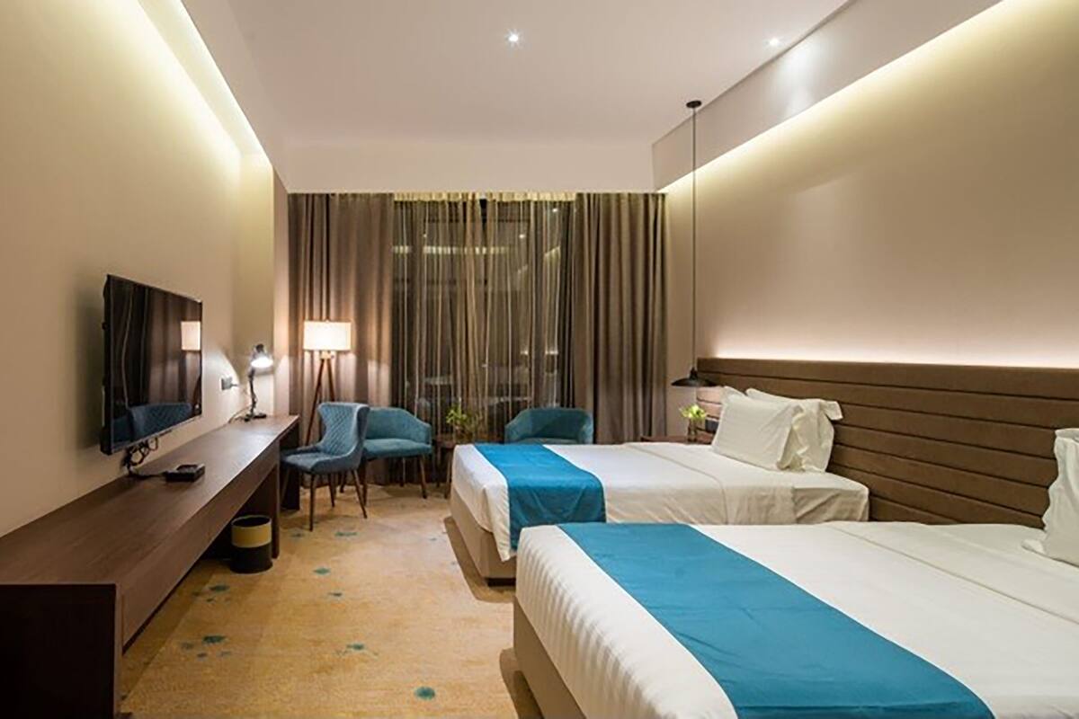Premium Twin Room, City View