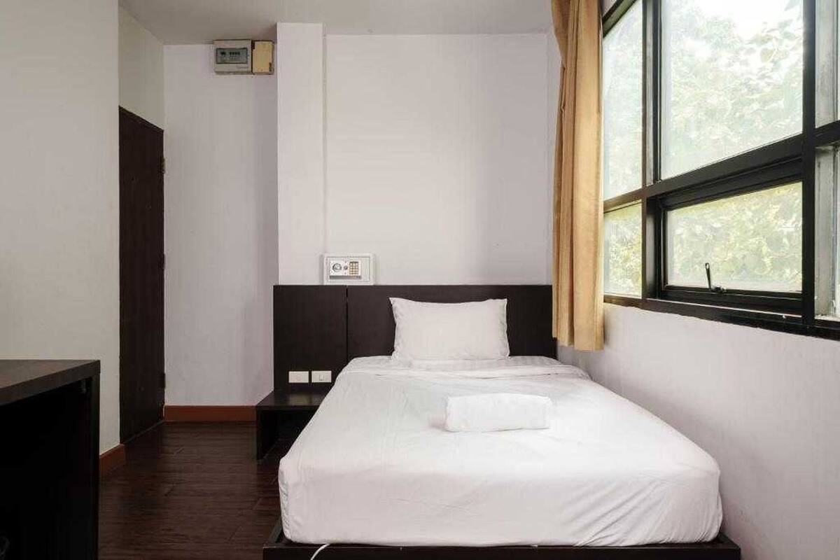 ห้องดีลักซ์ซิงเกิล | มินิบาร์, โต๊ะทำงาน, Wi-Fi ฟรี, ผ้าปูที่นอน