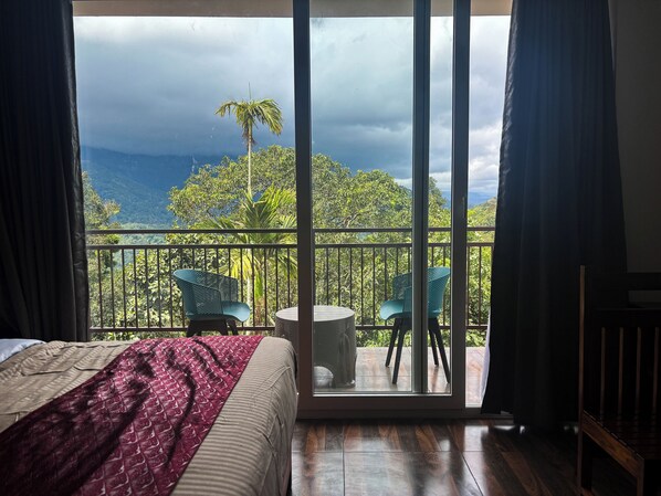 3 habitaciones, wifi gratis y ropa de cama