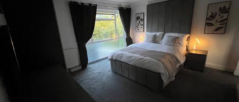 3 Schlafzimmer, Bügeleisen/Bügelbrett, kostenloses WLAN
