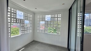 Grand suite, uitzicht op de stad | Terras