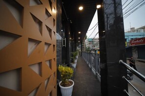 Bahagian luar