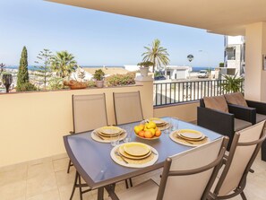 Outdoor dining - Navegantes by Interhome (Peñiscola)