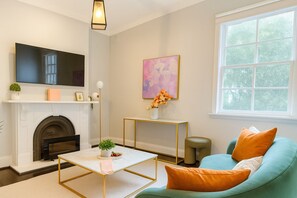 Living area - Lux Urban Terra (Darlinghurst)