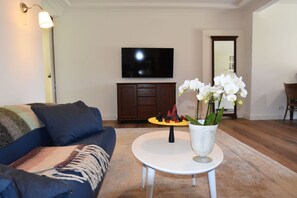 TV, stereo