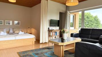 2 Schlafzimmer, Bügeleisen/Bügelbrett, WLAN