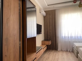 Habitación triple estándar | Espacio para trabajar con un portátil y wifi gratis