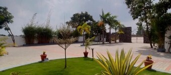 JB Residency