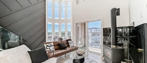 TV connectée, cheminée