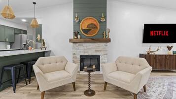 Smart TV, chimenea