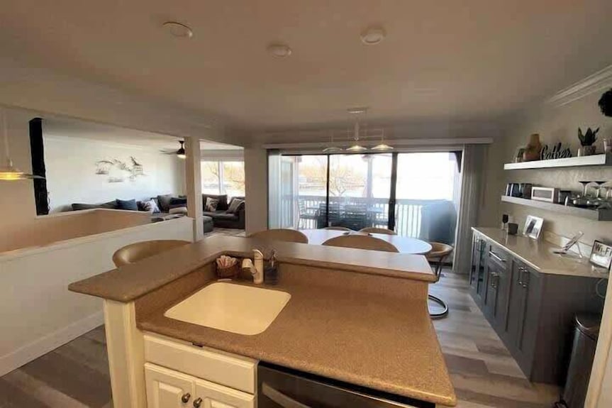 Wow! Location! On The Water! Spectacular! - Osage Beach, MO