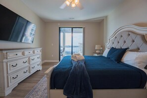 3 chambres, fer et planche à repasser, Wi-Fi, draps fournis