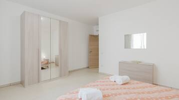3 camere, ferro/asse da stiro, Wi-Fi, lenzuola
