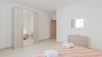 3 camere, ferro/asse da stiro, Wi-Fi, lenzuola