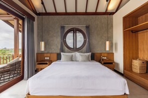 Villa de lujo | Tabla de planchar con plancha 