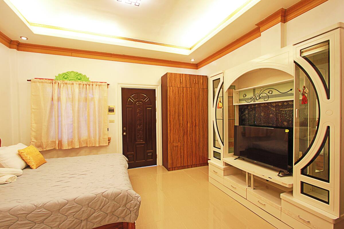 Superior Double Room, Balcony, Garden View