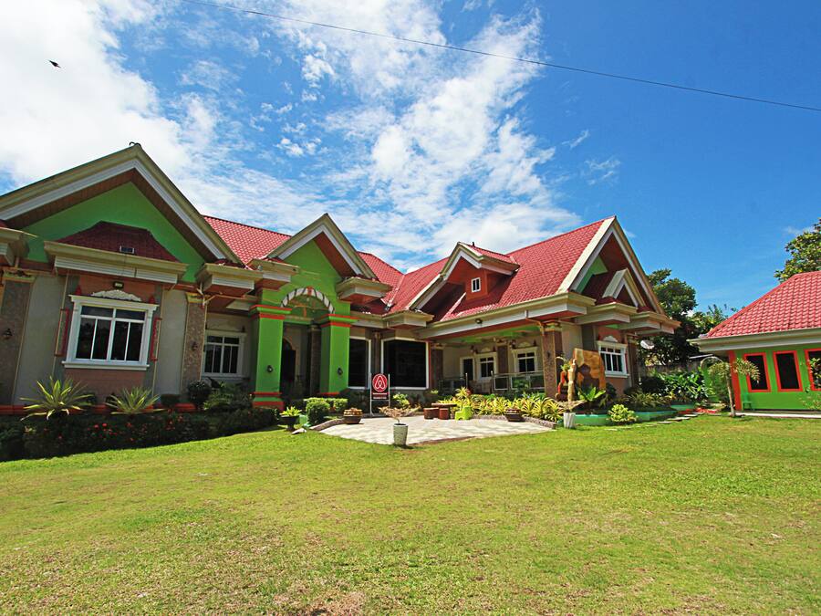 Fachada da propriedade